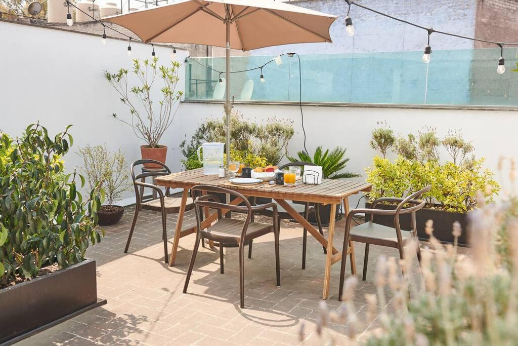 Soleado Ph Con Terraza Privada En Roma Norte * Mexico City